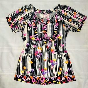 Koi Scrub Top with Colorful Flowers size Xsmall
